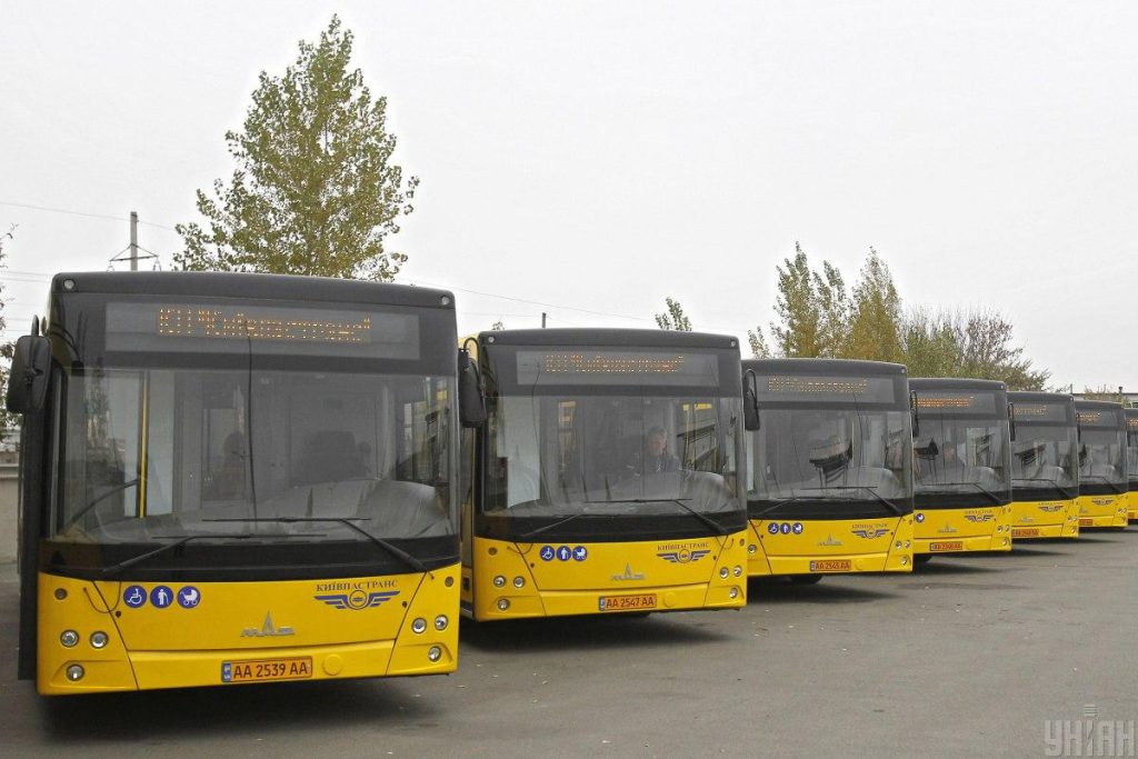 Nuove Rotte per Gli Autobus a Kiev: Sicurezza e Impatti sulla Vita Quotidiana dei Cittadini