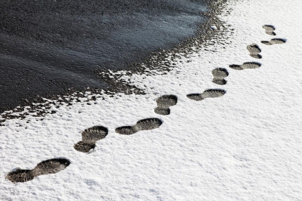 На выходных в Украине ударит холод: температура упадет до +4°