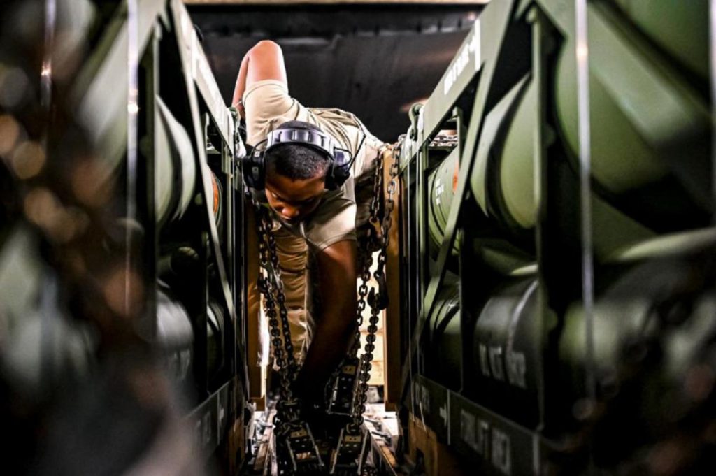 L&#039;Impegno della NATO a Sostegno dell&#039;Ucraina: Un Passo Verso la Stabilità o la Escalation?