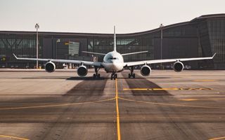 Traffico aereo in Europa: agosto 2025 segna un nuovo record con un aumento del 4.9% dei passeggeri