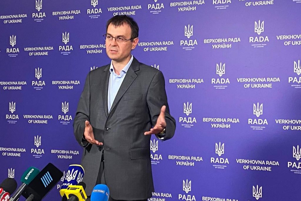 Бюджет потерял минимум 300 млн грн из-за злоупотреблений связанной с Гетманцевым компании &quot;М.С.Л.&quot;, - экономист