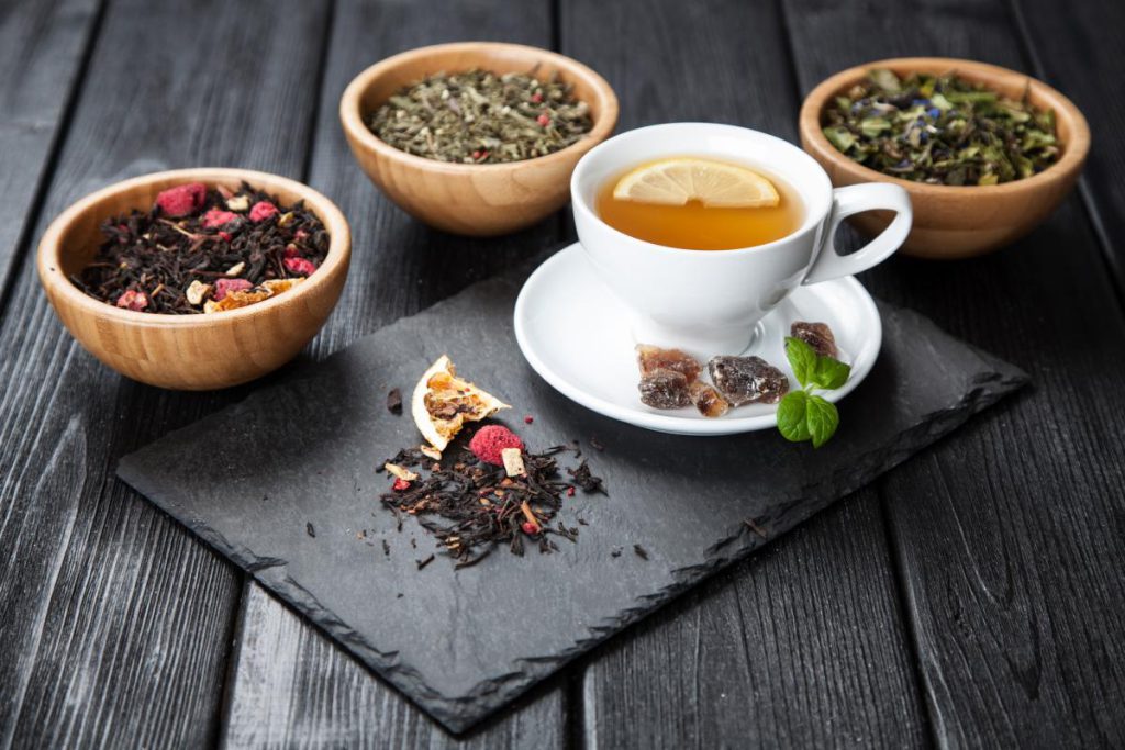 Что происходит со здоровьем костей, когда вы регулярно пьете чай