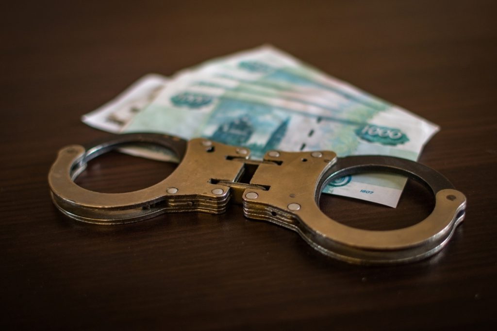 Рецидивист повторно ограбил магазин в Петрозаводске ради дорогих наушников