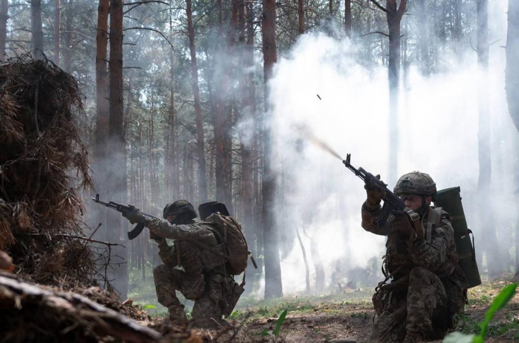 Ни Украине, ни России не удастся добиться прорыва на поле боя в ближайшие полгода, - NYT