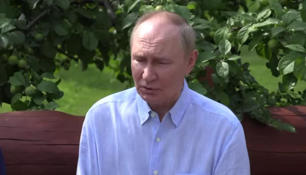 Обозреватель The Atlantic объяснил, почему Путин не побеждает в Украине