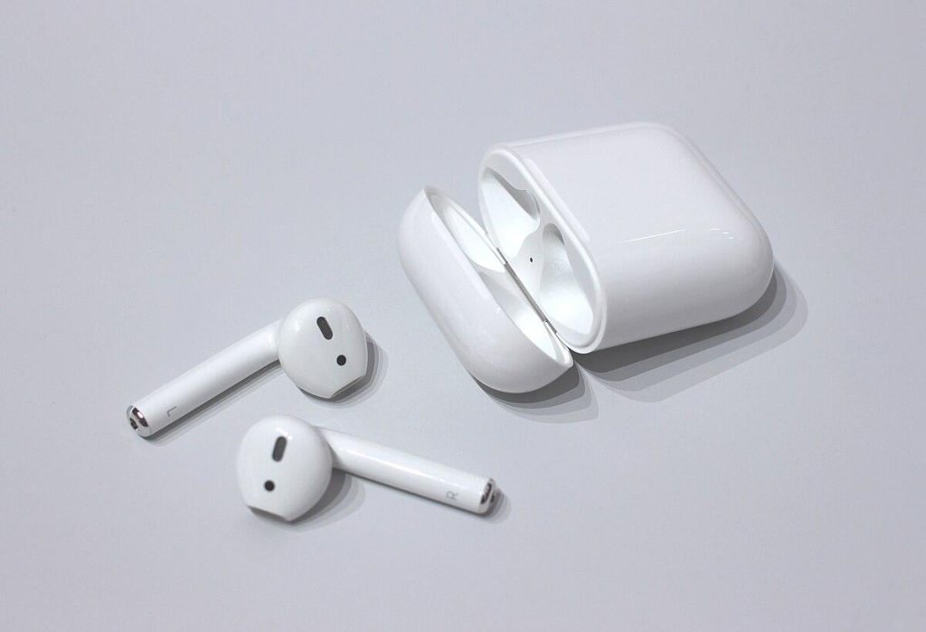 Svista divertente su Apple: gli AirPods diventano ArPods sul sito ufficiale cinese