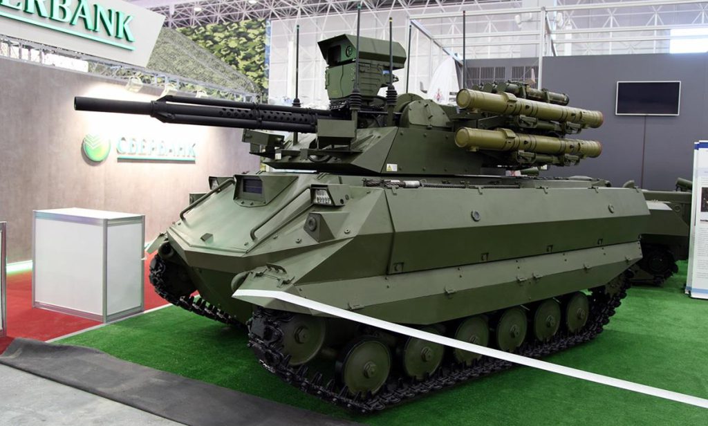 Так и не добрался до поля боя: эксперты рассказали, как &quot;танк-робот&quot; Путина стал провалом