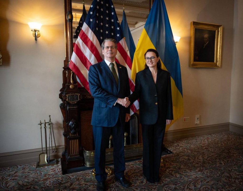 США готовы работать со странами G7, чтобы усилить давление на Россию, - Бессент