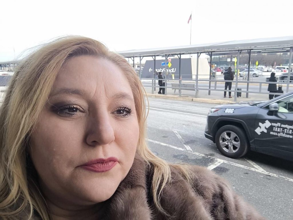 &quot;Ноги ему переломаю&quot;: депутат Европарламента пригрозила расправой Зеленскому