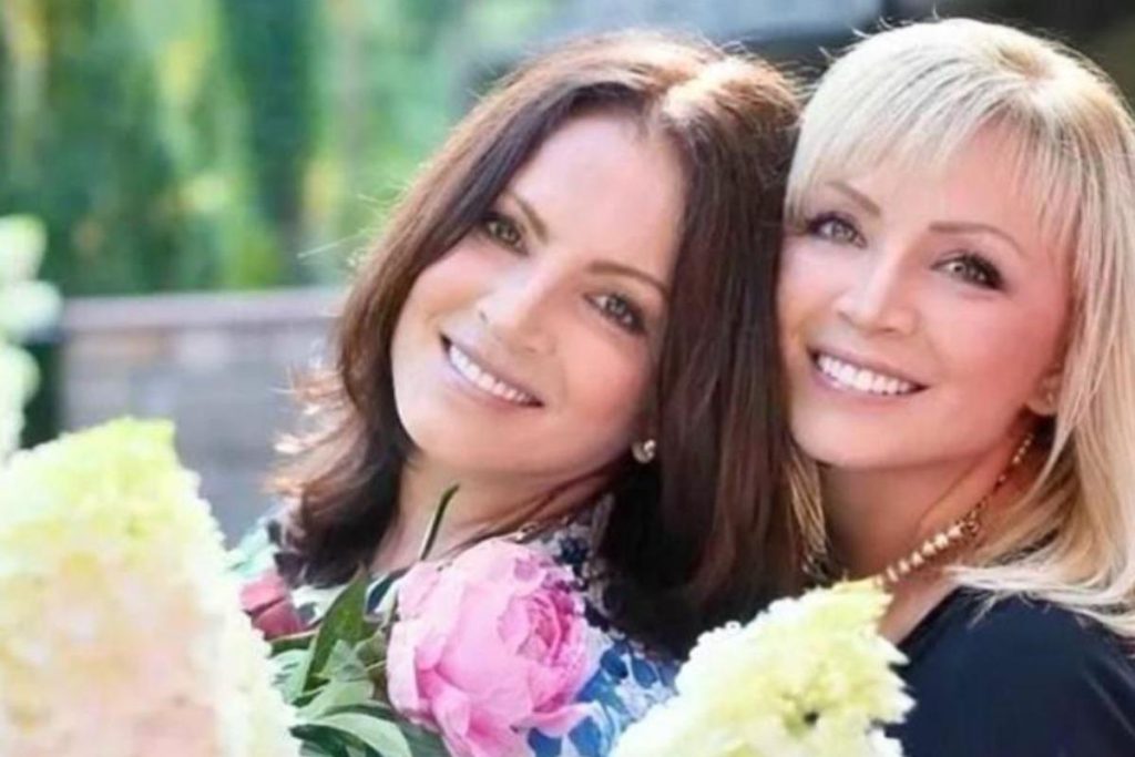 Сестра Софии Ротару честно ответила, общаются ли они во время войны