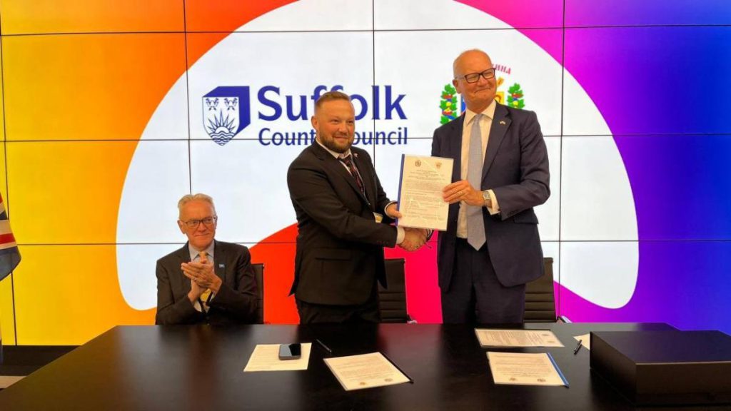 Военный раскритиковал поездку главы Полтавской ОВА в Великобританию во время обстрелов и блэкаутов на Полтавщине