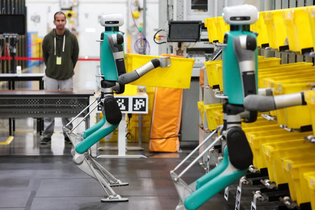 Amazon Sostituirà 600mila Lavoratori con Robot: Le Conseguenze sulla Tecnologia e il Mercato del Lavoro