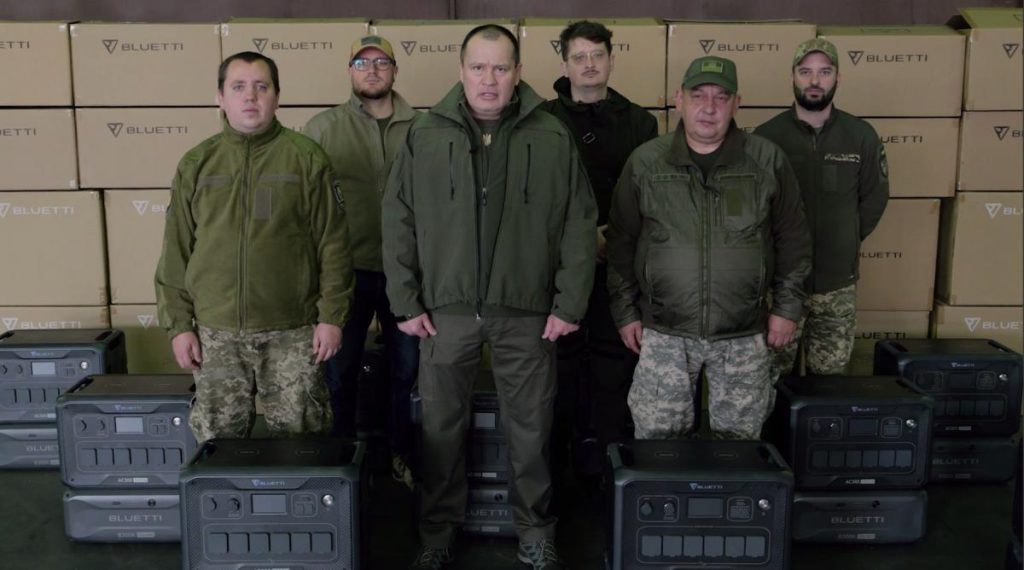 Батальон &quot;Хорт&quot; получил от &quot;Украинской команды&quot; большую партию зарядных станций, - Палатный