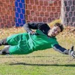 Il Ritorno di Simone Canegallo: La Storia di un Portiere Operaio che Ha Conquistato la Serie D con Determinazione e Sacrificio