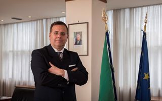 Antitrust: inaugurazione opera donata da Iannuzzi per 35 anni Autorità