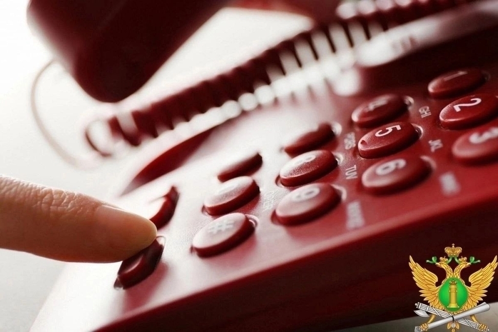 Giudici di Vladimir pubblicano foto di genitori morosi per incentivare il pagamento degli assegni per il mantenimento dei figli