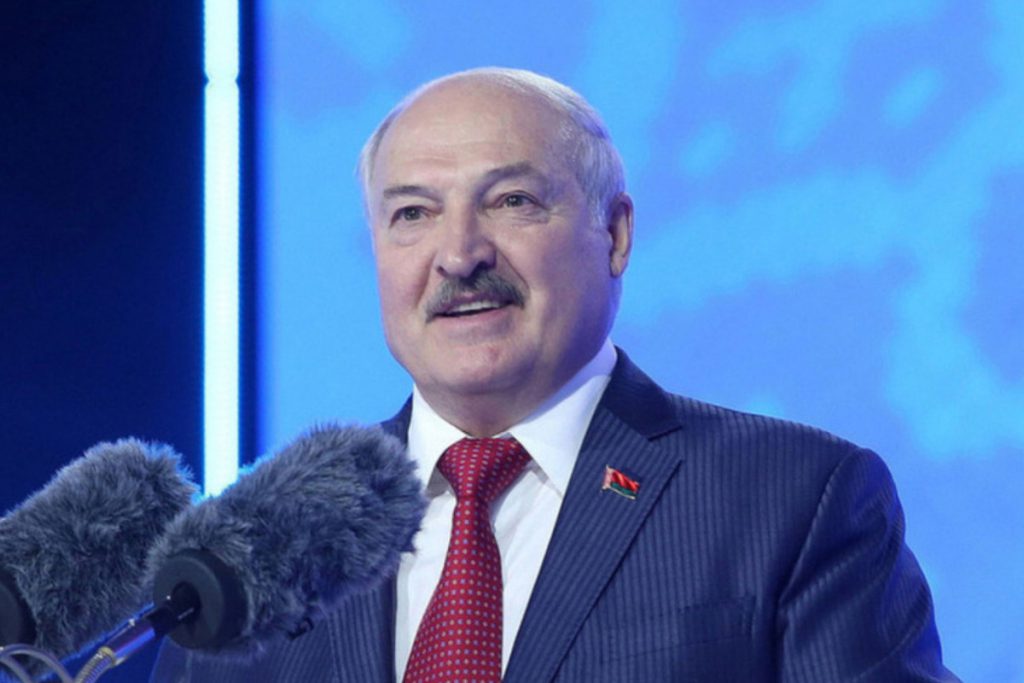 Лукашенко раскрыл, к чему приведут поставки Tomahawk Украине