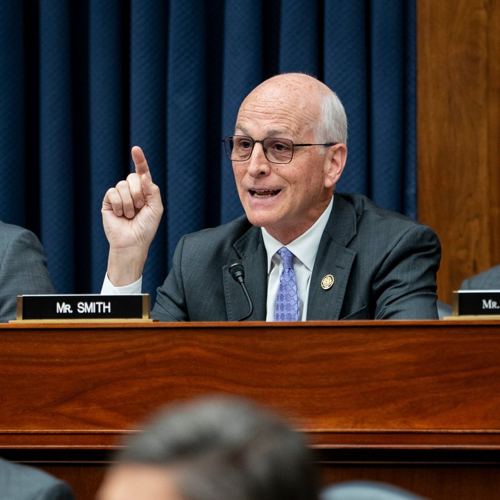 Lawmaker Demands Hearing on U.S. Strikes on Boats in Caribbean