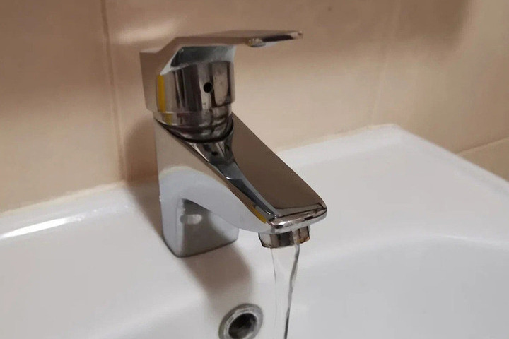 Роспотребнадзор: качество воды в доме на 2-й Агрегатной соответствует нормам