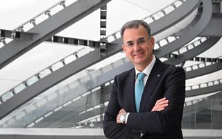 Congresso dei Commercialisti: De Nuccio Annuncia il Ritorno dell&#039;Orgoglio Professionale dopo un Periodo di Crisi