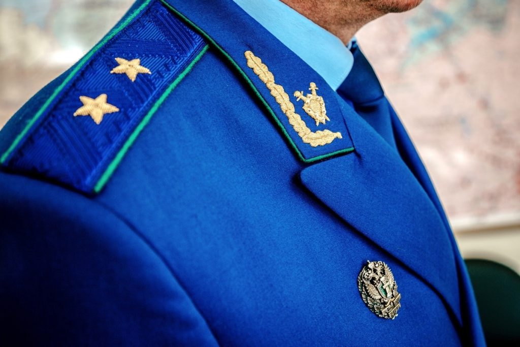 В Тверской области компанию обязали выплатить компенсацию за задержку зарплаты сотрудникам-подросткам