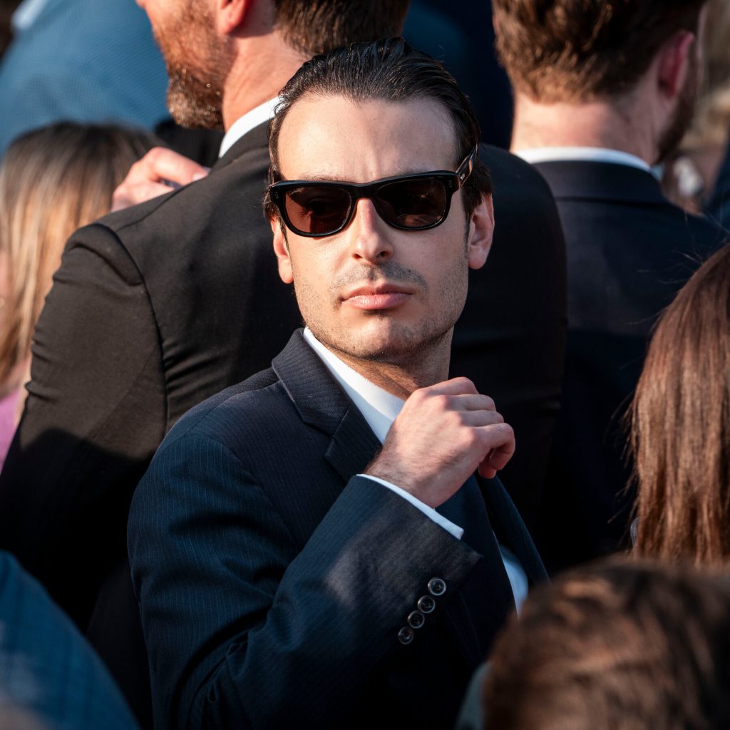 G.O.P. Senators Oppose Trump Watchdog Nominee After Report of Racist Texts