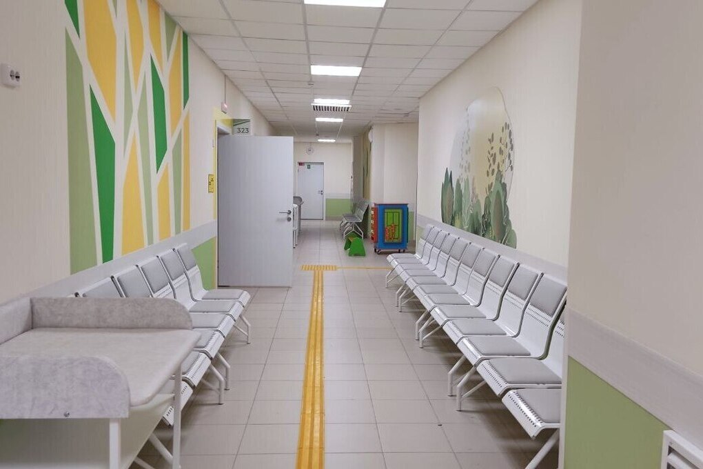 Conferenza aperta sui problemi del Centro perinatale di Kaliningrad: sfide e soluzioni per la salute materno-infantile nella regione