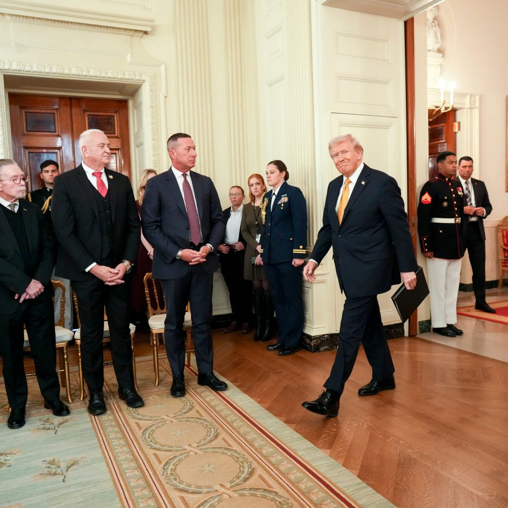 Trump decide di agire senza autorizzazione del Congresso contro i cartelli della droga