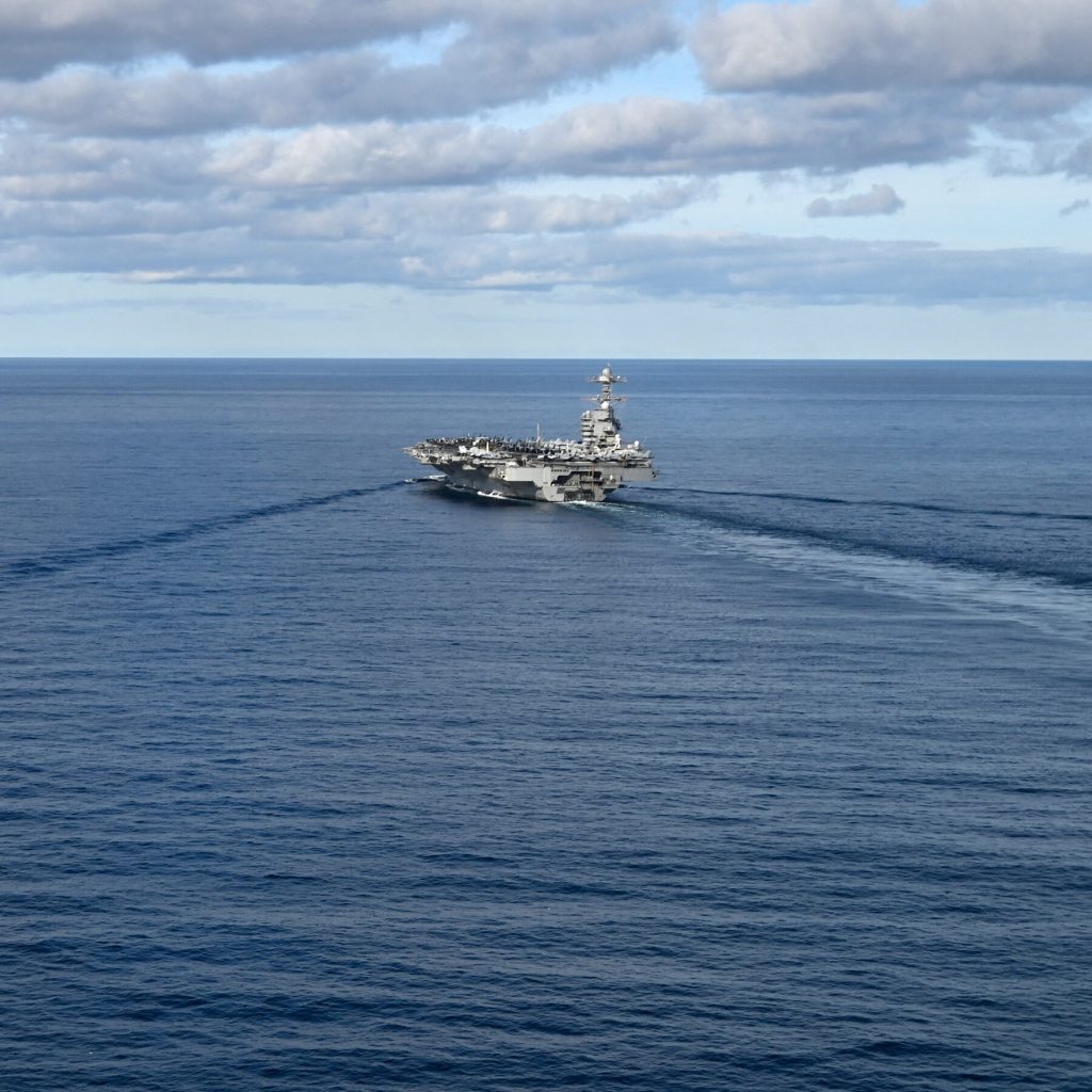 Stati Uniti inviano portaerei Gerald R. Ford in America Latina per contrastare il traffico di droga