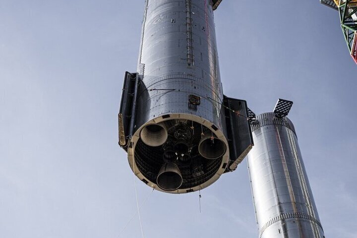 SpaceX Conquista Nuovi Confini: Il Successo del 11° Volo di Prova della Navicella Starship nell&#039;Oceano Indiano