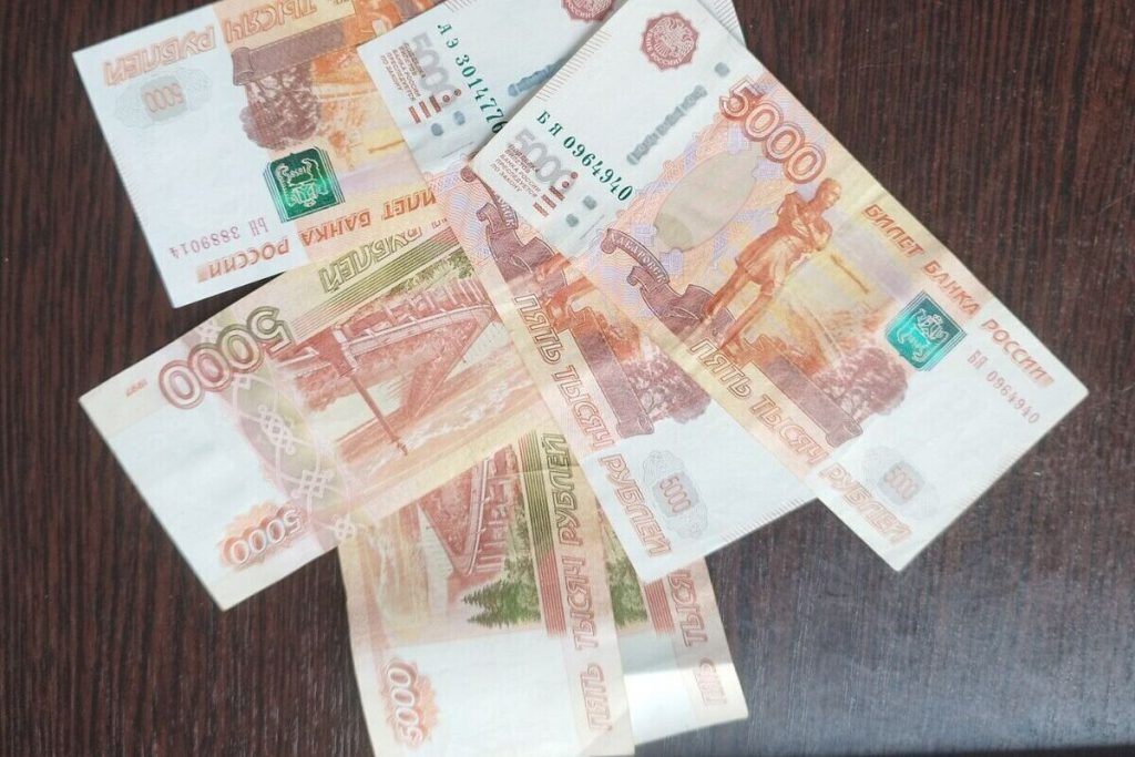 В Парфино подрядчик решил незаконно обогатиться на воинском кладбище