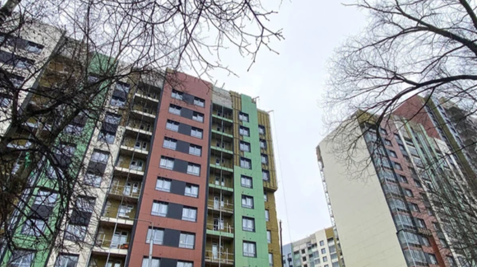 Shares of Russia&#039;s largest construction companies collapse