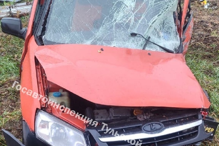 Туляк на Skoda вылетел на «встречку» и устроил ДТП с четырьмя пострадавшими