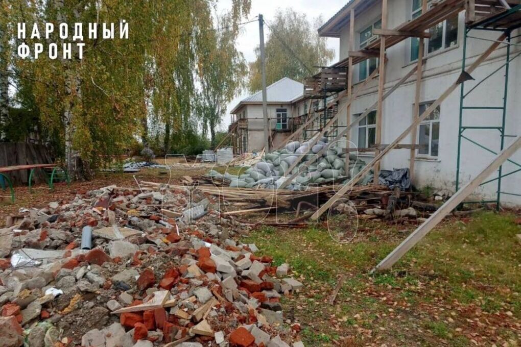 Chiusura dell&#039;asilo nido Berezka a Pichaево: le famiglie del villaggio cercano alternative per l&#039;assistenza ai bambini a causa dei ritardi nella ristrutturazione