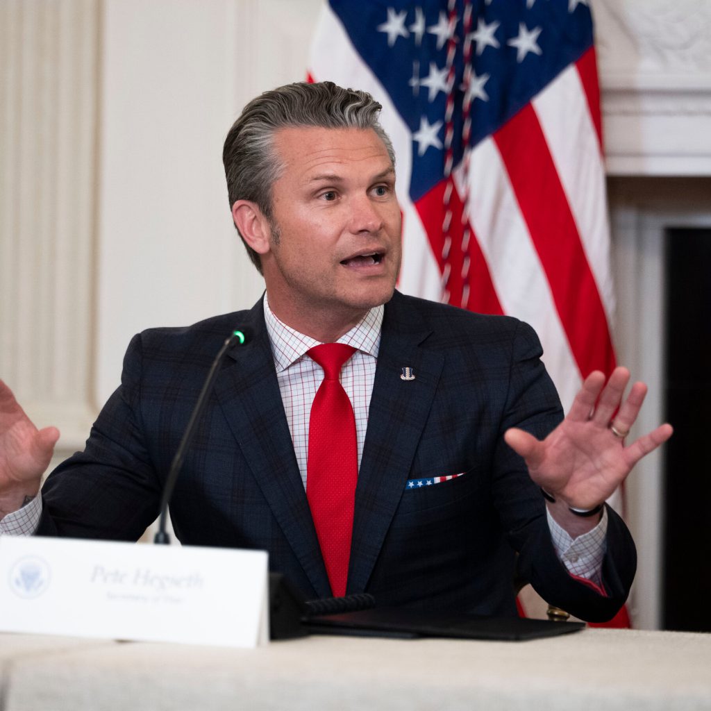 Incidente nel Pacifico: il Messico riduce le ricerche per il superstite dell&#039;attacco a una barca statunitense