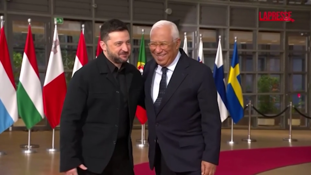 Ucraina, Zelensky chiede più pressione su Mosca per un cessate fuoco possibile