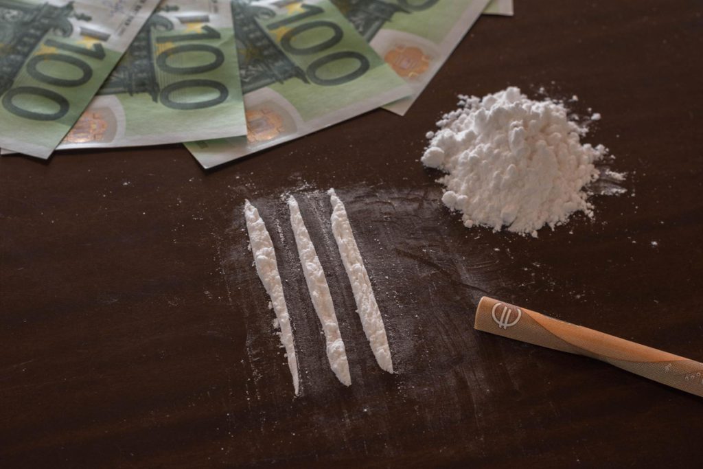 Германия — Белый порошок на баварском мундире