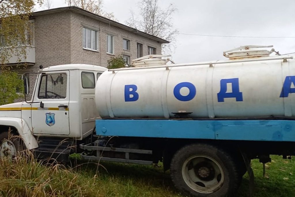 В деревне Болотная Новгородского округа из-за аварии отключили воду