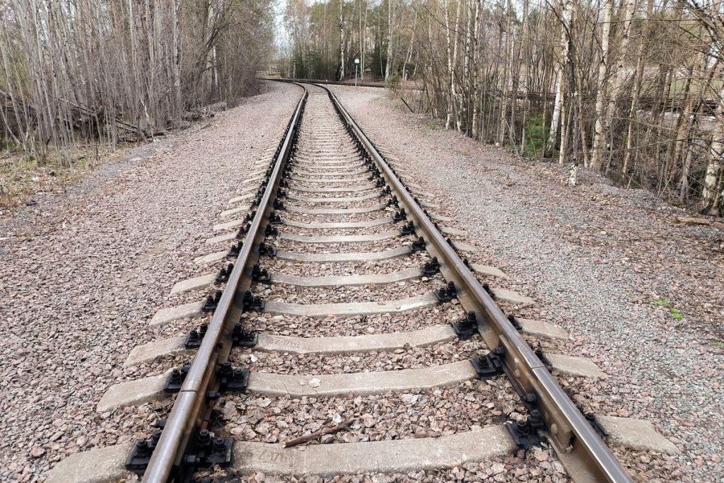 Minacce di ordigni esplosivi sui treni: ultime notizie e analisi sulla sicurezza dei passeggeri