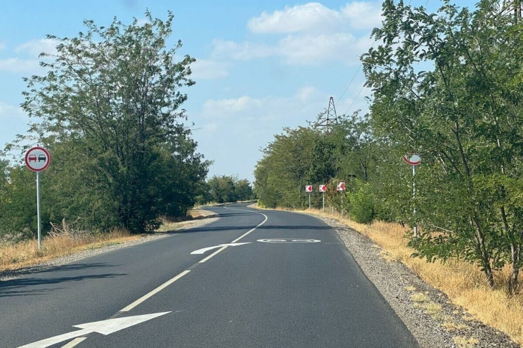 В Крыму завершился ремонт участка дороги Азовское – Нижнегорский