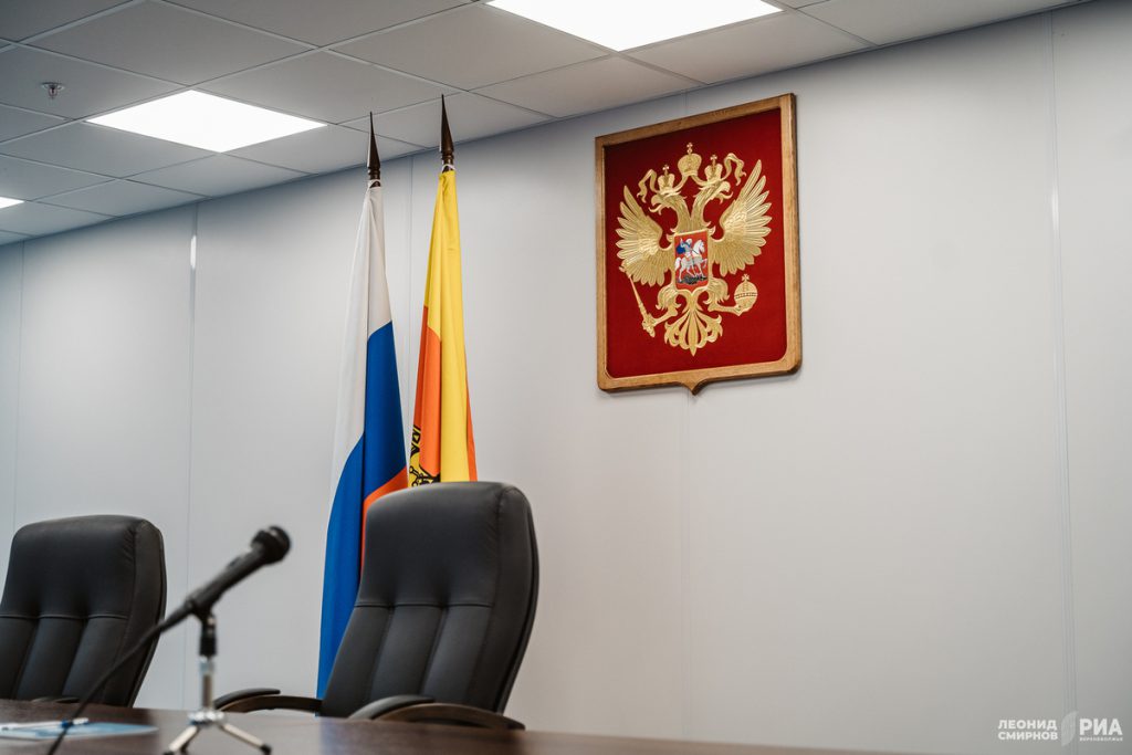 В Твери пьяная женщина напала на мужчину с отверткой в руках