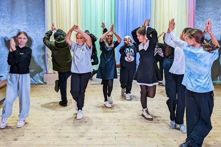 Юные жители Башмаковского района приобщились к театральному искусству