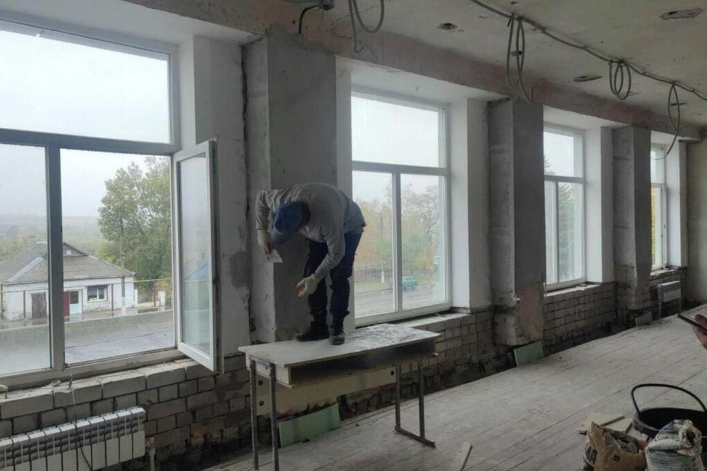 Ricostruzione della Casa della Cultura a Andrejevka: Un Progetto di Rilancio per la Comunità di Čuvašija