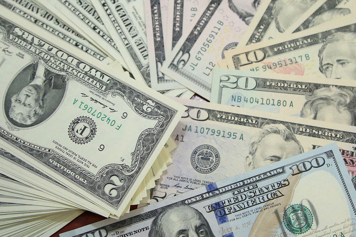 Доходы Euroclear от замороженных активов РФ упали на четверть