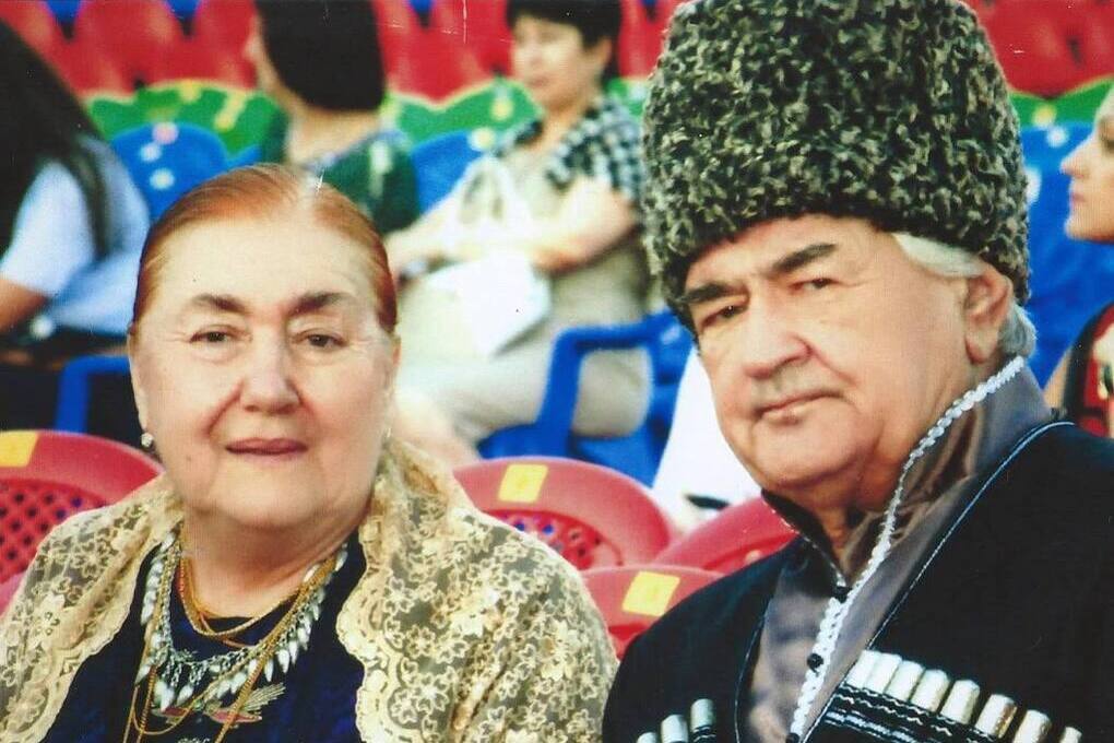 Addio a Larisa Aigumova: l&#039;eredità di un&#039;artista del Dagestan scompare all&#039;età di 85 anni