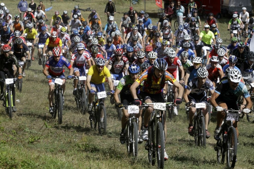 У спортсмена во время велогонки остановилось сердце