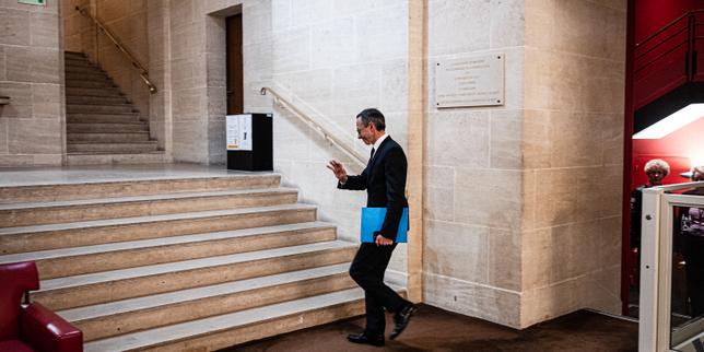 Entre les députés LR et Bruno Retailleau, la défiance couve sur fond de report de la réforme des retraites