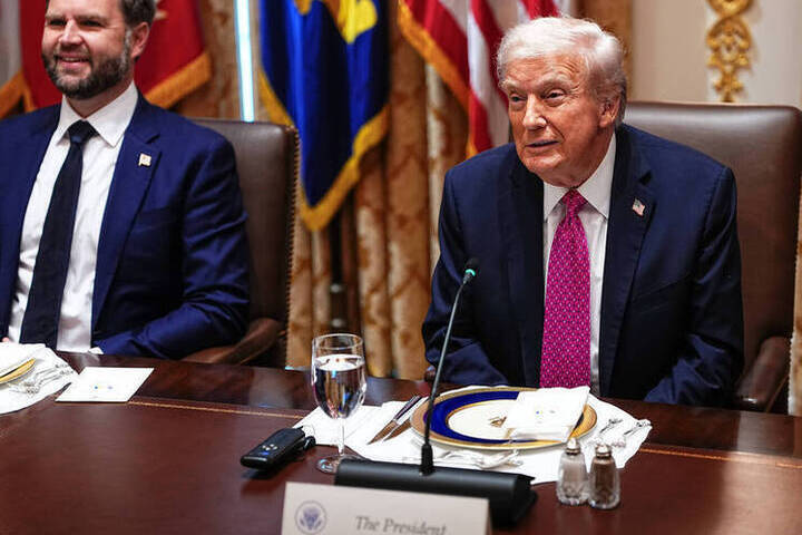 В Колумбии неожиданно потребовали разъяснений от США из-за атаки на лодку