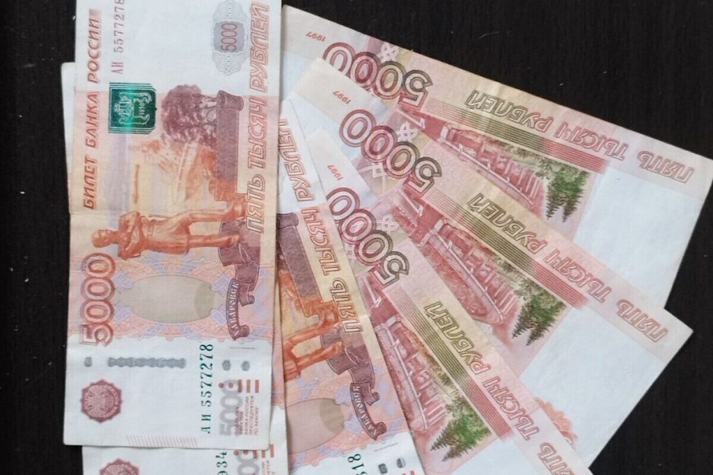 На ремонт водопровода в Апатитах выделили более 320 тысяч рублей