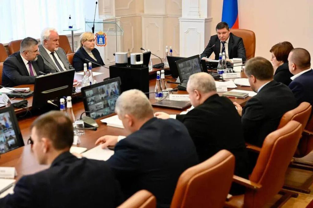 Сезон отопления стартовал: в 99,6% домов Тамбовской области уже есть тепло